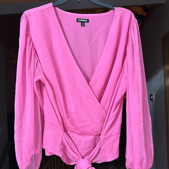Express Top - Picture 1 of 2